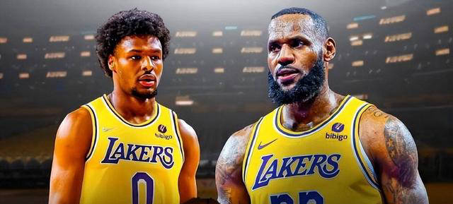 开云-关于詹姆斯与湖人新秀共同训练,相互提升的信息