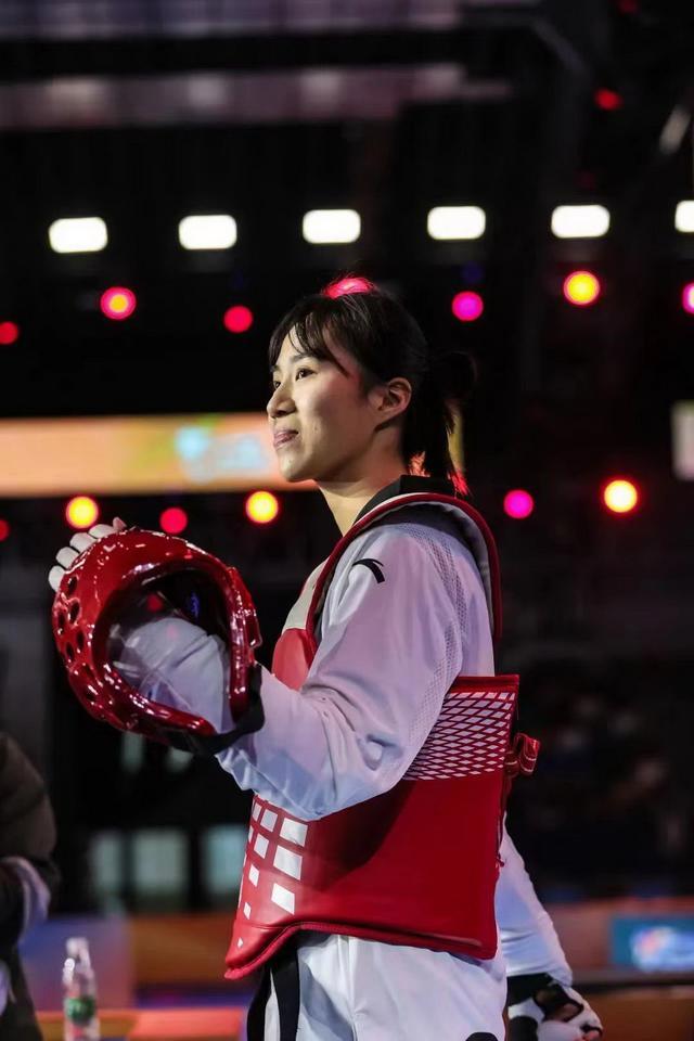 开云体育-跆拳道选手力拔头筹,实力强劲摘金的简单介绍