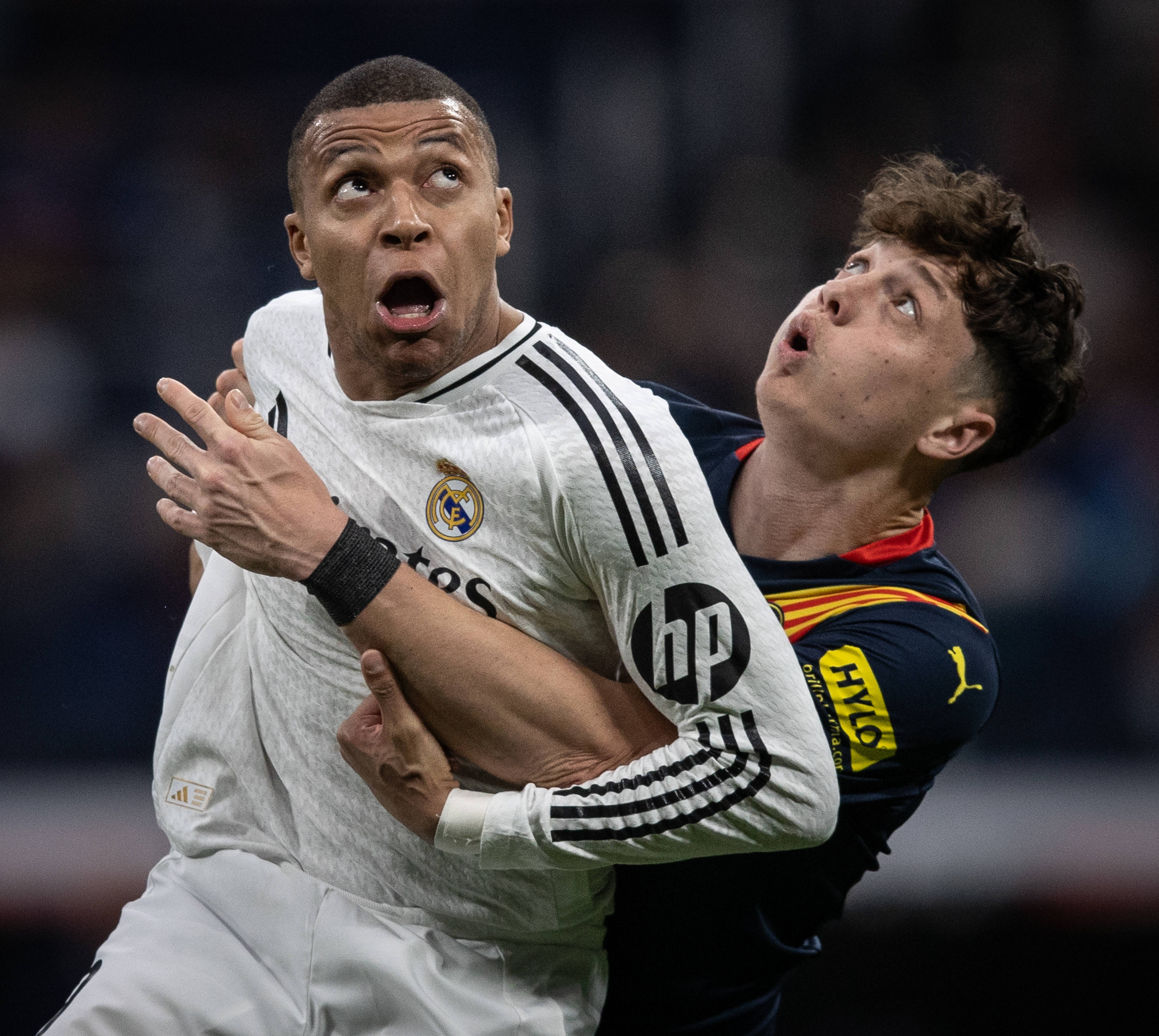 智利翻盘西班牙,姆巴佩状态火热的简单介绍 智利翻盘西班牙,姆巴佩状态火热的简单介绍