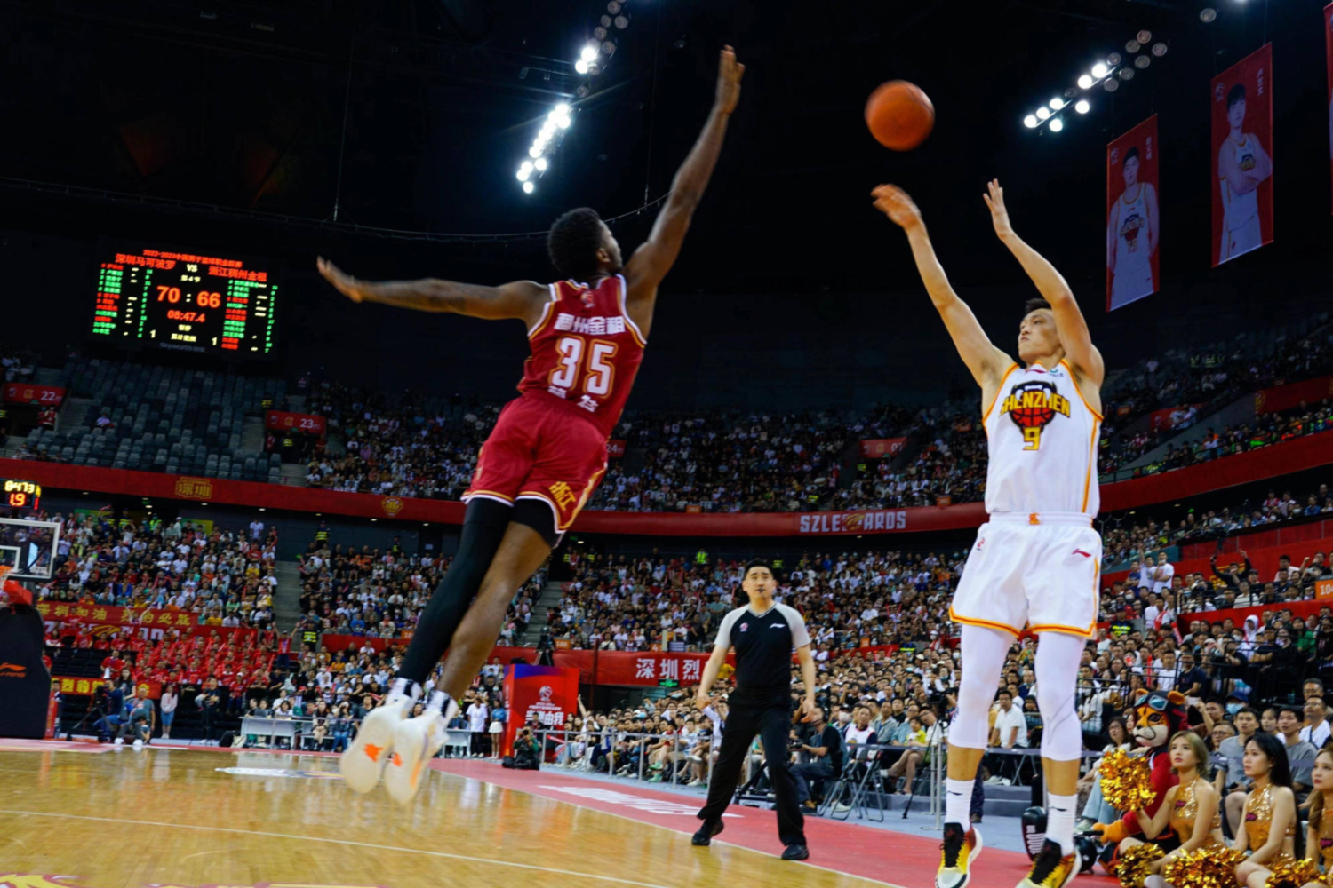 开云体育登录-山东队逆转青岛队，库里状态火热