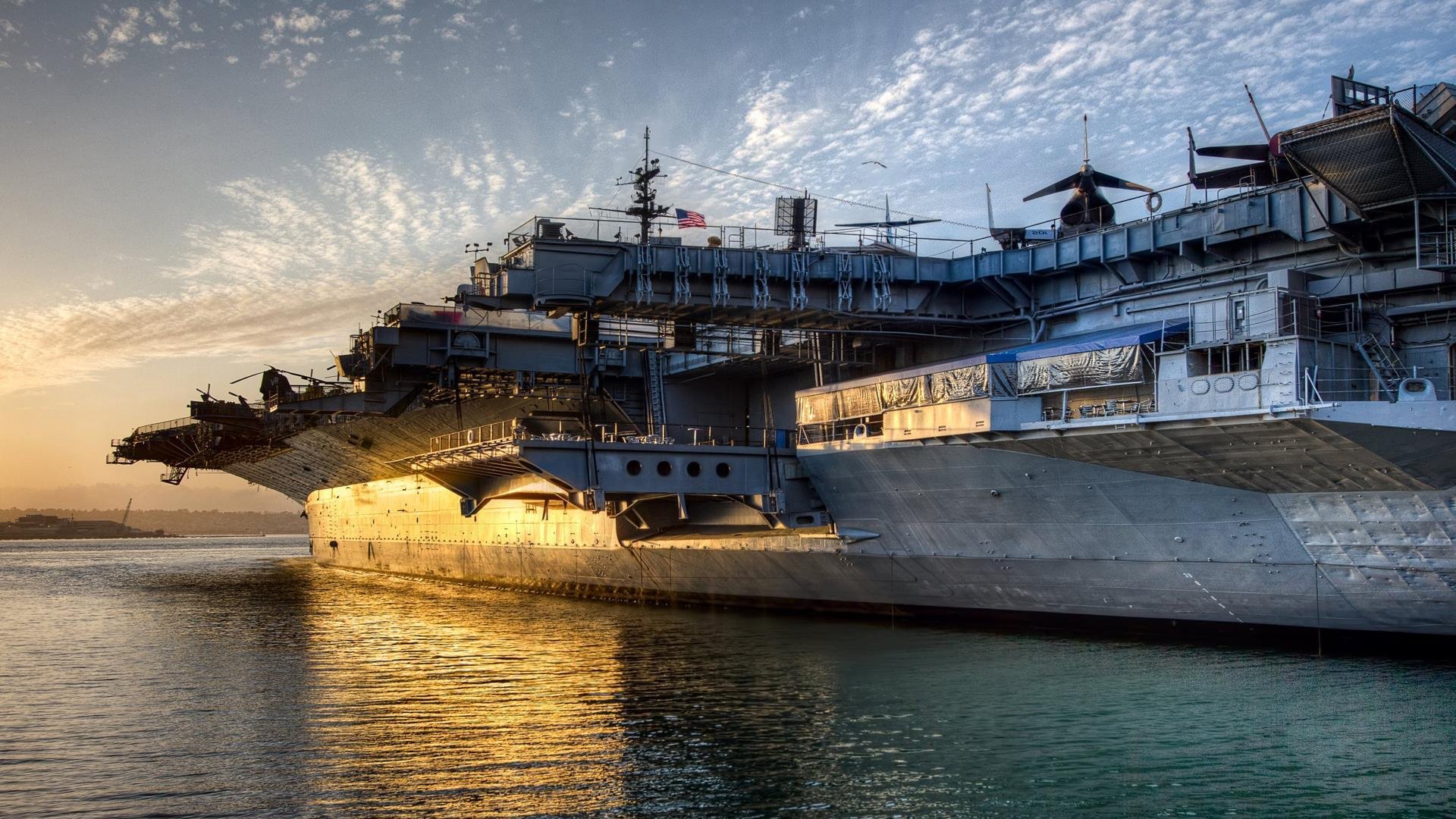 烧胎线与压哨球，在同一个夜晚，我们见证了速度与绝杀的跨界狂欢