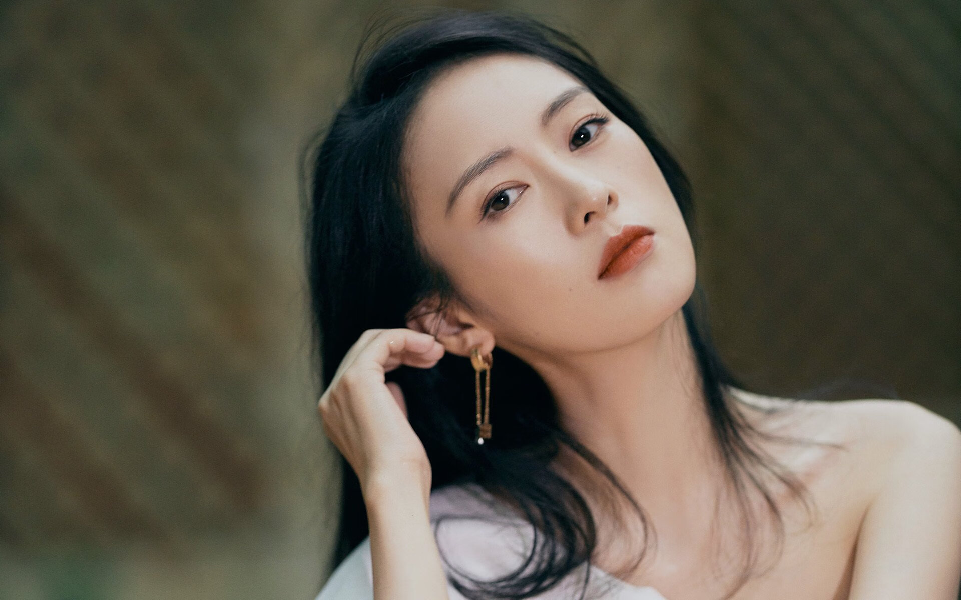 开云下载-昔日蓝月核心手刃旧主,安哥拉奇迹夜击沉银河战舰