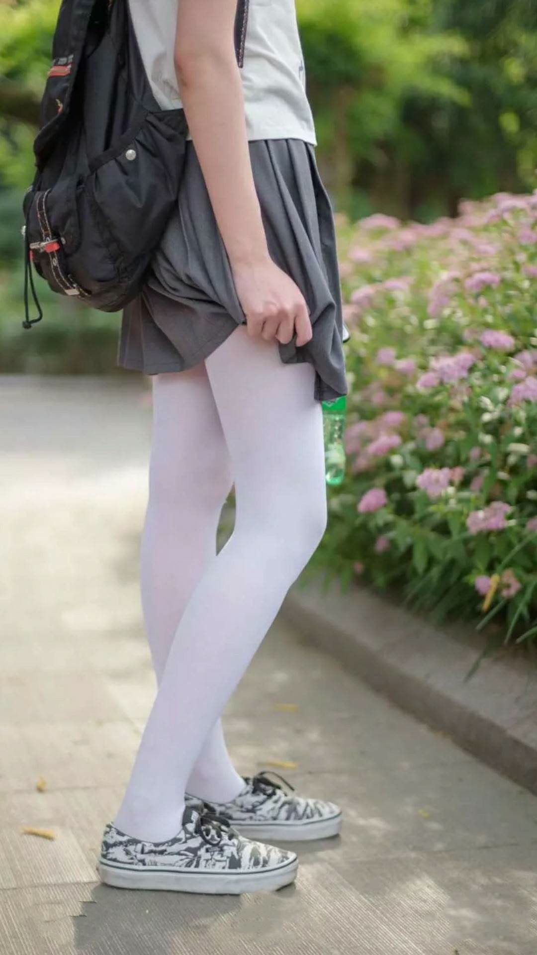 像手术刀般精准,苏格兰轻取波兰,范戴克的防守堪称教科书